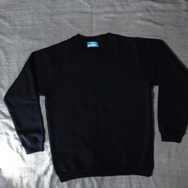 BLACK SWEATSHIRT